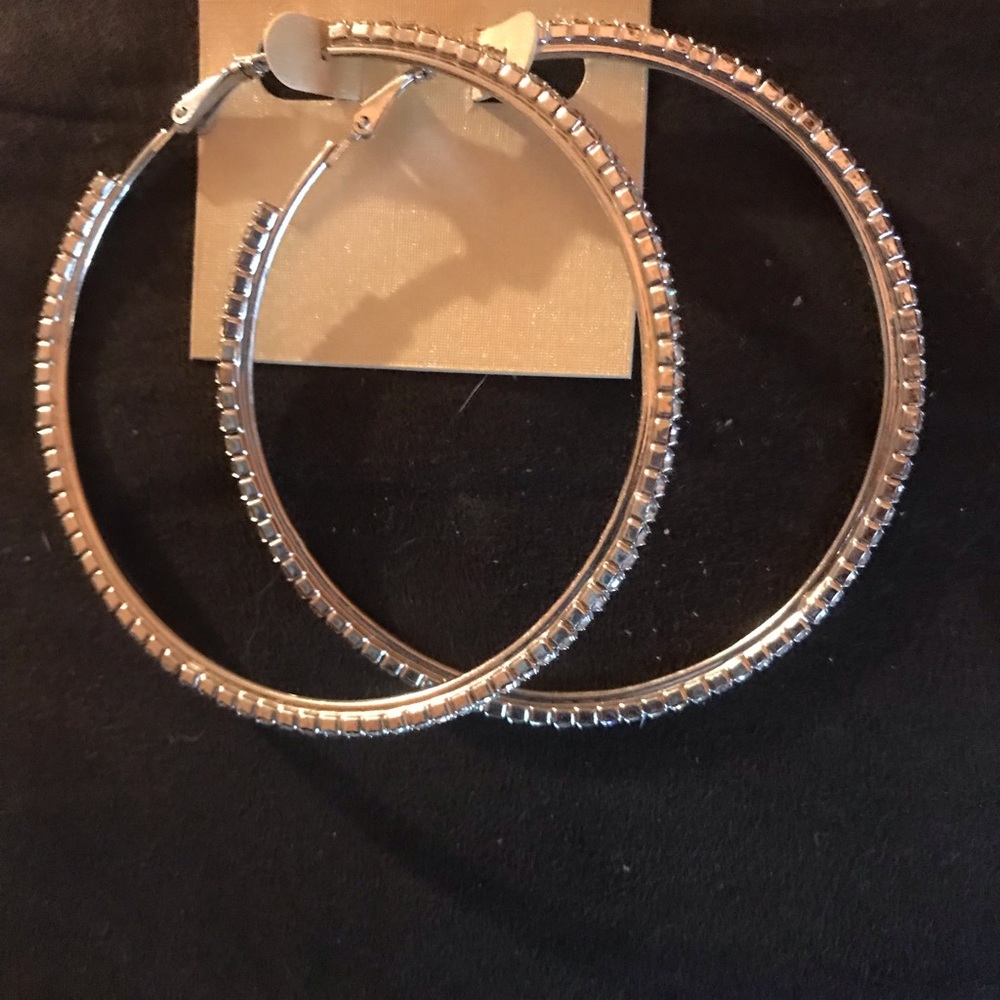Fashion earrings